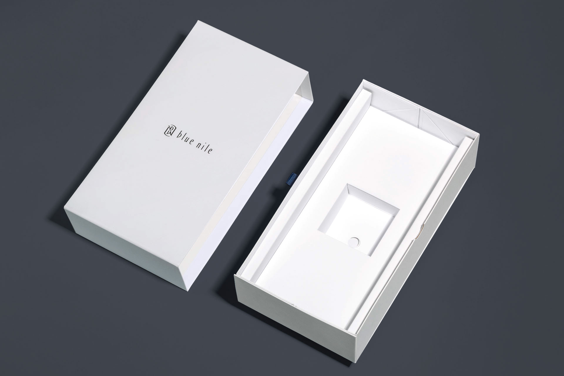 Blue Nile E-Commerce Packaging